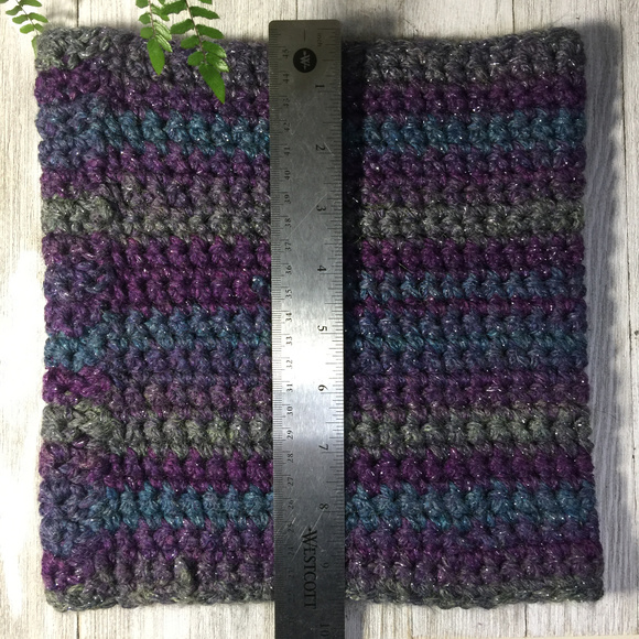 K&K Neck Warmer | Headband 2-in-1 Hand Crochet - Picture 5 of 5